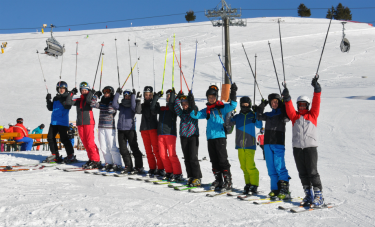 Viel Spaß hatten bei der Wintersportwoche in Lofer nicht nur die Skifahrer