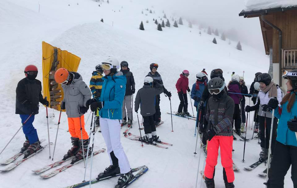 Winterlich präsentiert sich die Landschaft rund um das Stilfser Joch in Südtirol. Beste Bedingungen für das Skilager der siebten Klassen.
