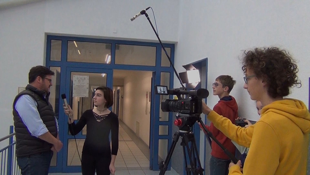 Unter anderem Schulleiter Christoph Müller wurde vom neuen MGF-Video-Team interviewt.