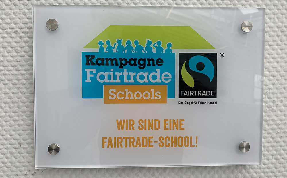 Bereits seit drei Jahren dürfen wir uns am Maristen-Gymnasium über die tolle Auszeichnung als Fairtrade-School freuen.